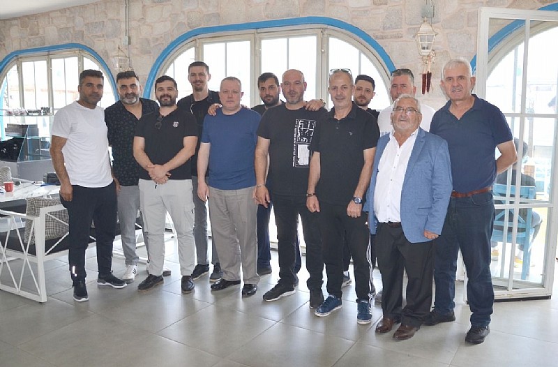 Karamürsel Beşiktaşlılar Derneği’nde kongre yapıldı