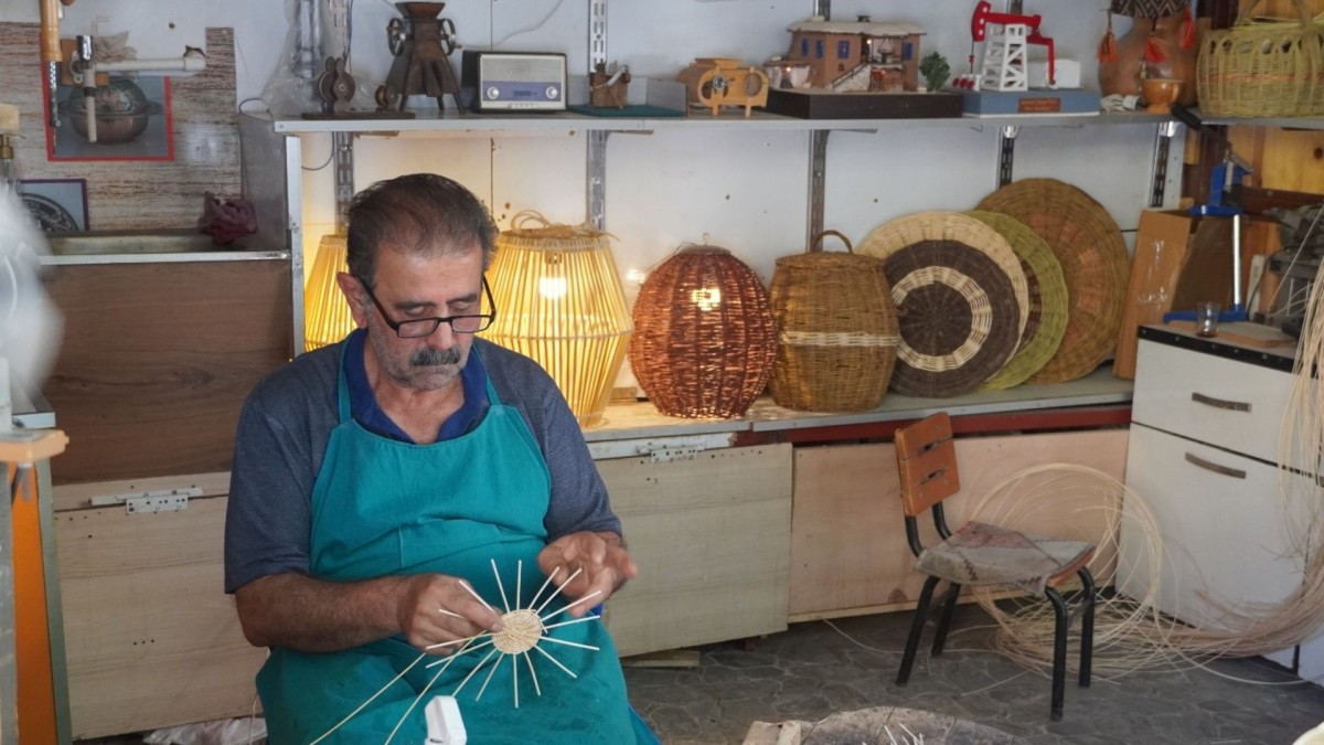 Adıyaman’da 40 Yıldır Sepetçilik Yapan Ömer Usta: ‘Sanatçılarının Değerini Bilin’  - Videolu Haber