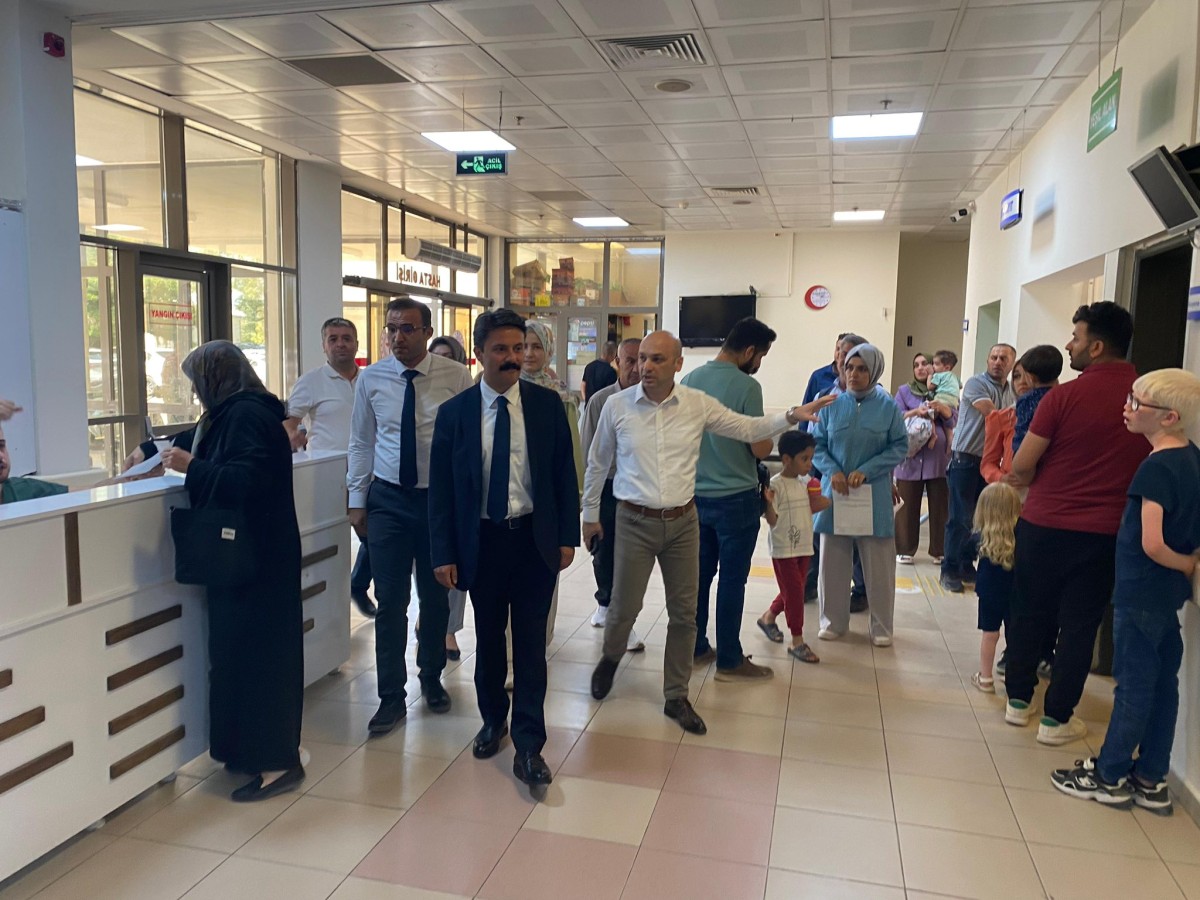 Besni Kaymakamı Aslan’dan Devlet Hastanesine ziyaret