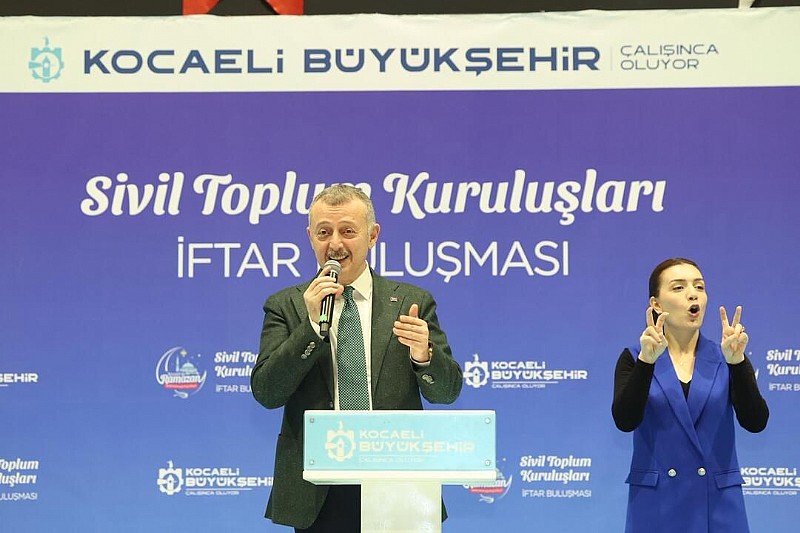 Kocaeli'de Büyükşehir'den dev iftar buluşması: 820 STK’dan başkan, yönetim ve üyeler katıldı