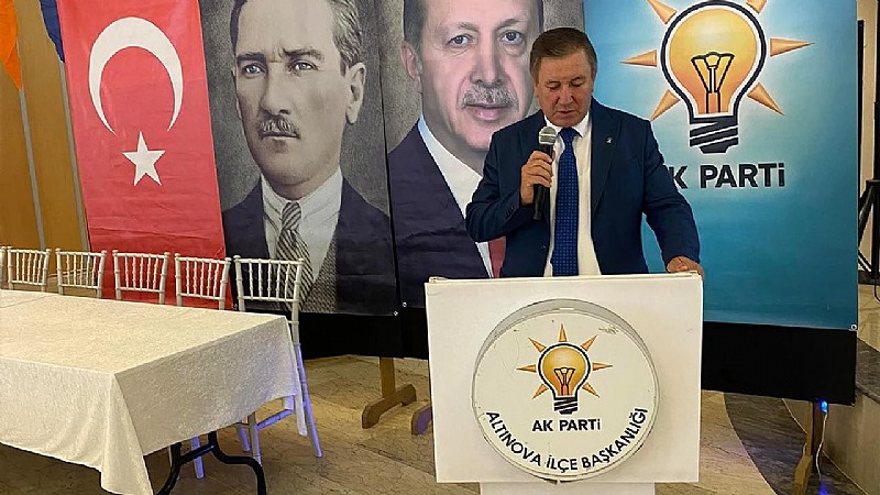 AK Parti Yalova Altınova ile Çınarcık İlçe Başkanları Görevden Alındı