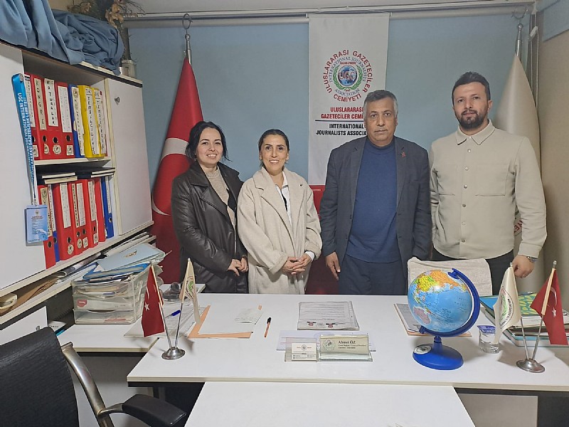 Anahtar Partisi Karamürsel İlçe Teşkilatından Uluslararası Gazeteciler Cemiyetine Ziyaret