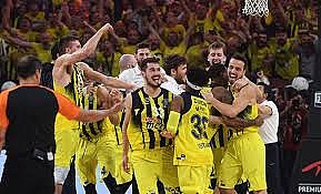 Fenerbahçe EuroLeague Finalinde Monaco'yu Yenerek Şampiyon Oldu