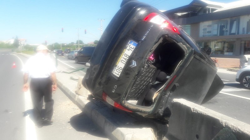 Karamürsel de Trafik kazası 2 yaralı