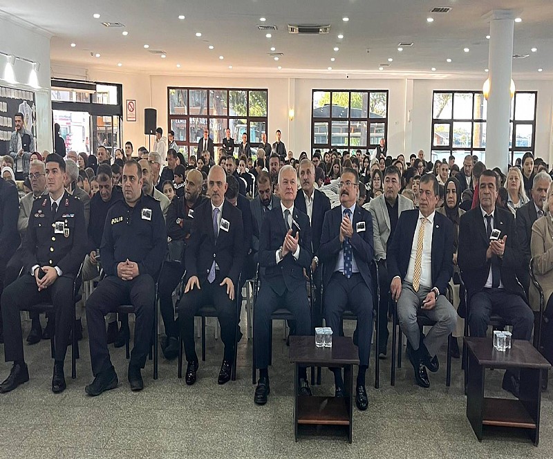 24 Kasım Öğretmenler Günü, Karamürsel’de coşkuyla kutlandı!