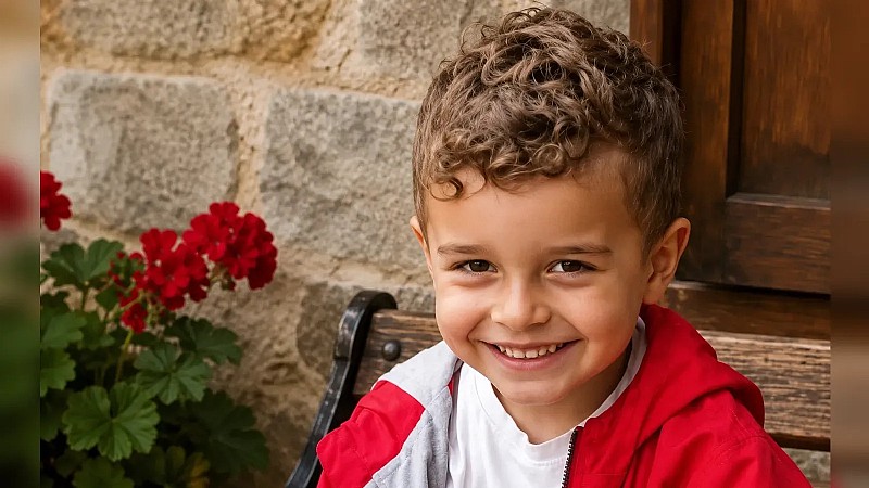 Karamürsel'de havuza giren 4 yaşındaki çocuk hayatını kaybetti	