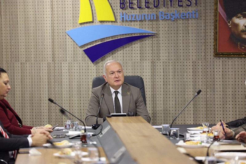 Karamürsel Belediye Başkanı Ahmet Çalık’tan Çevre Seferberliği: Meclisten Tam Yetki Aldı!	