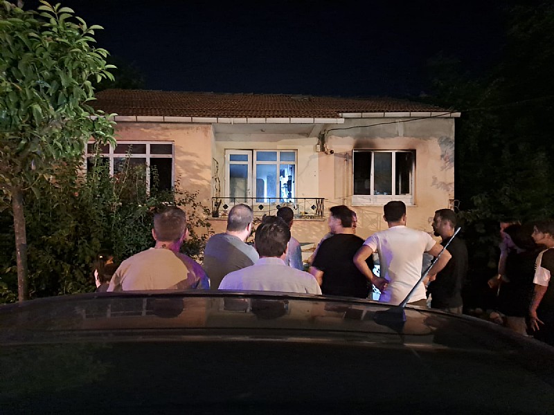 Karamürsel ‘de ev yangını