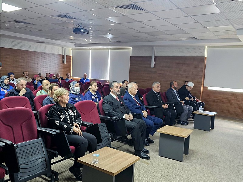 Karamürsel Devlet Hastanesinde Seminer