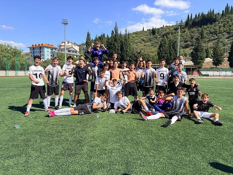 Karamürsel İY U15 yenilgisiz devam ediyor