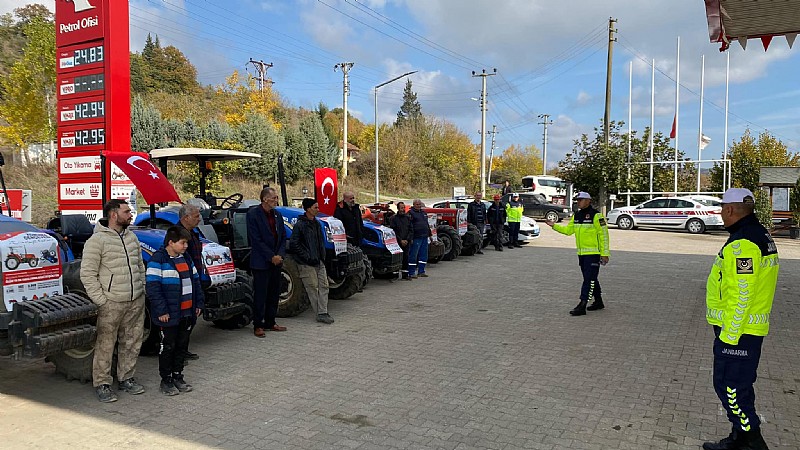 Karamürsel’de traktör sürücülerine Trafik Güvenliği Eğitim Semineri