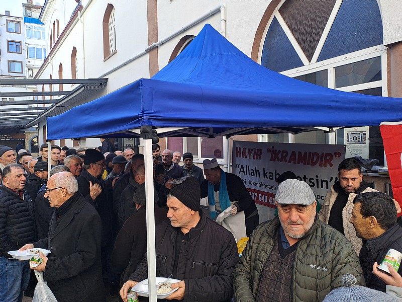 Karamürsel’de ölümünün 21.yıldönümünde Ali Konuş için Mevlid-i Şerif okundu