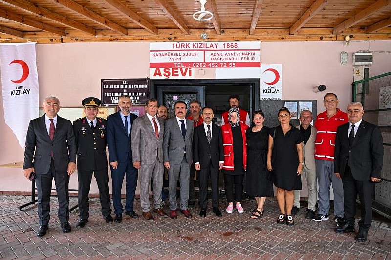 Türk Kızılay Karamürsel Şubesi tarafından her gün 338 kişiye 2 öğün sıcak yemek dağıtılıyor	