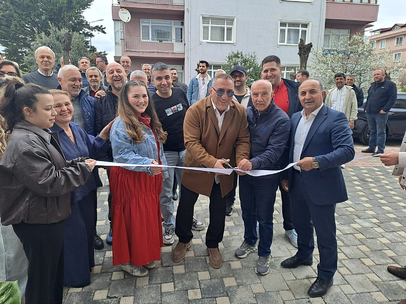 Karamürsel'de Mini's & Momz Play Café, çocukların hayatını değiştirecek