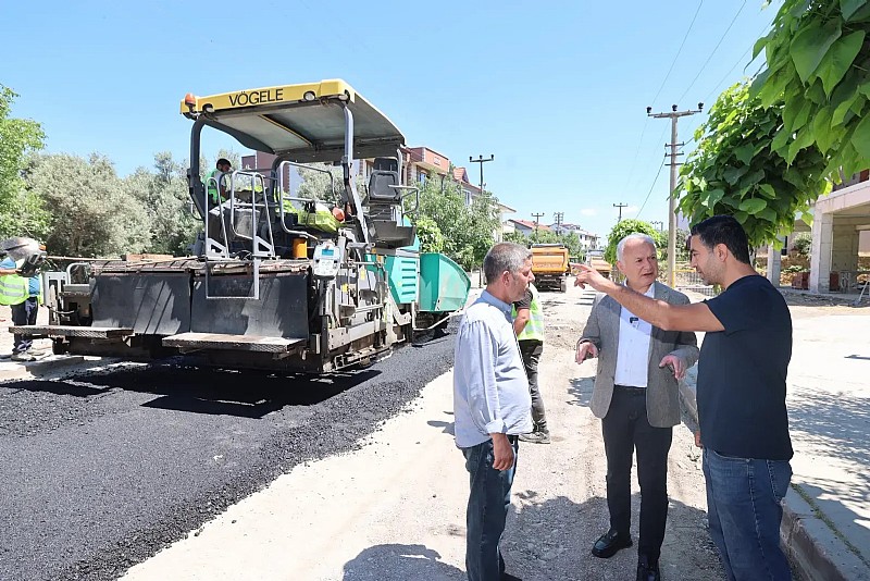 Karamürsel Belediyesi, yolları yenileniyor