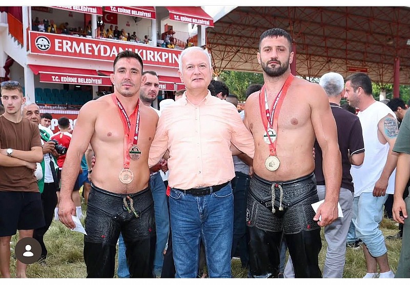 Karamürselliler, şampiyon pehlivanlarını bugün coşkulu karşılayacak	