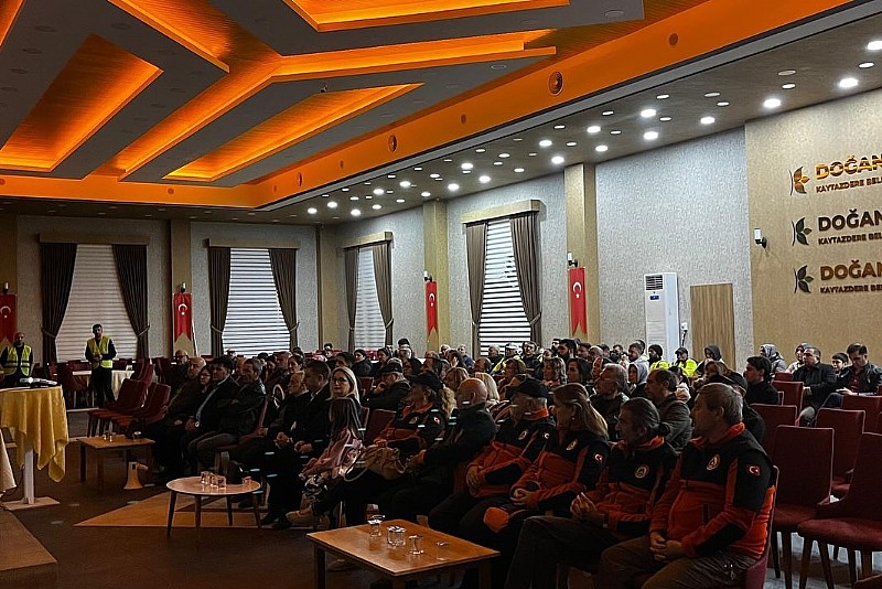 Kaytazdere'de Afet ve Acil Durum Seminerinin 1.Etabı Gerçekleşti