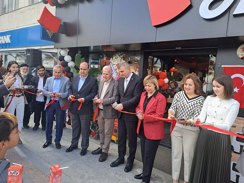 Kocaeli Gölcük' te bugün Arçelik Mağazası Hizmete Açıldı