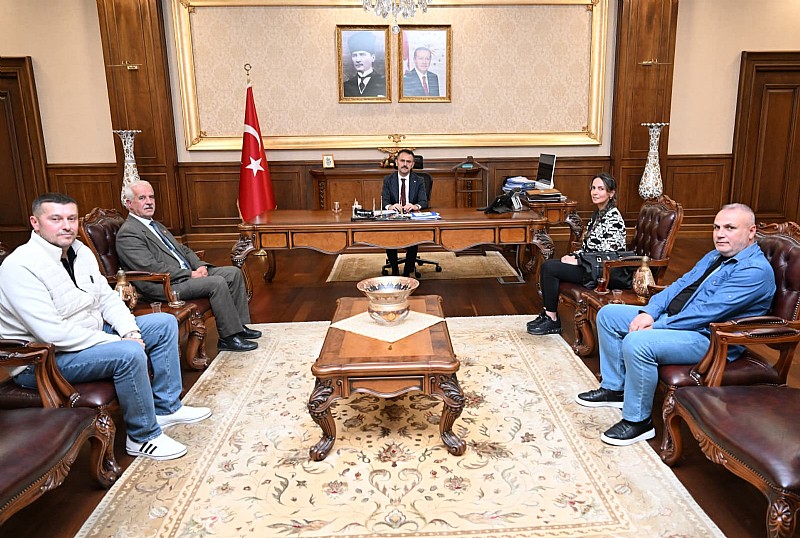 Hayırsever İş insanı Yasin İnşaat’ın sahibi Yasin Özkaplan tarafından Karamürsel’e “Sağlık Ocağı” yapılıyor