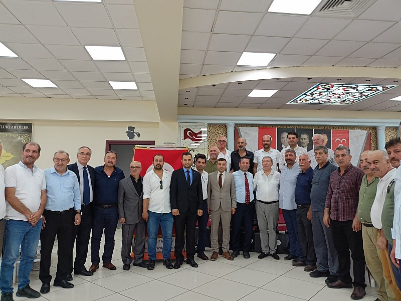 Milliyetçi Hareket Partisi (MHP) Altınova İlçe Teşkilatı’nın Yeni Görev Dağılımı Yapıldı	