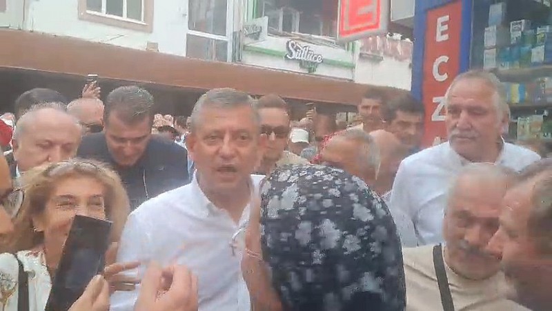 Yeni Parti Genel Başkanı Özgür Özel, Karamürsel’de