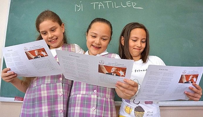 Kocaeli’de yarın 422 bin 394 öğrenci karne sevinci yaşayacak