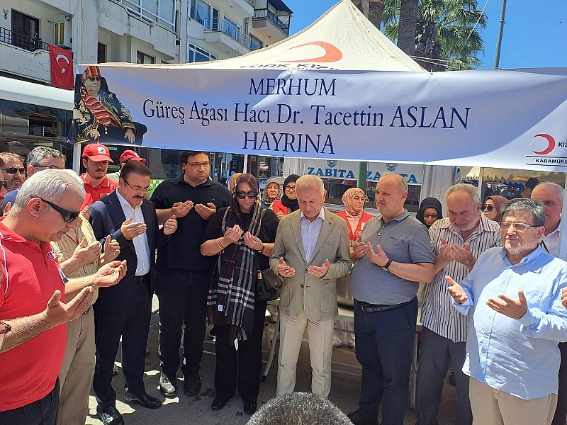 Türk Kızılay Karamürsel Şube Başkanlığı tarafından Tacettin Aslan hayrına dua ve ikram edildi