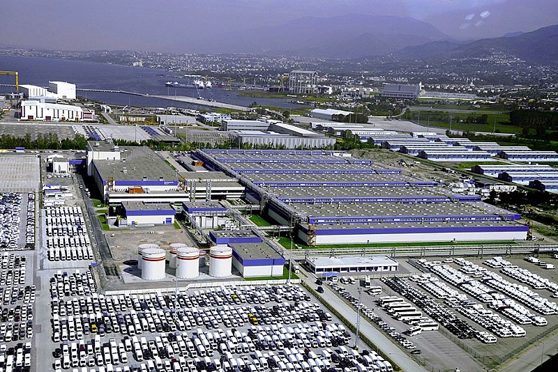 Ford Otosan'da korkunç kaza:3 yaralı