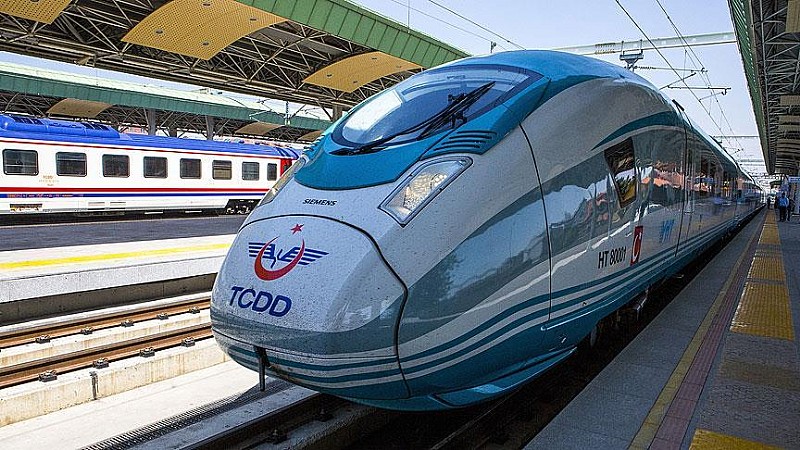 Tren yolcularına zam şoku: Yeni tarife bugün başladı